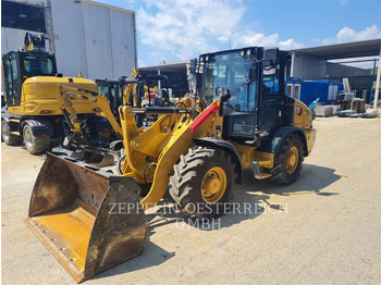 Wiellader CATERPILLAR 906