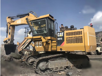 Rupsgraafmachine CATERPILLAR