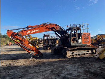 Rupsgraafmachine HITACHI ZX225USLC-6