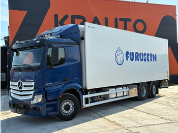 Koelwagen vrachtwagen MERCEDES-BENZ Actros 2548