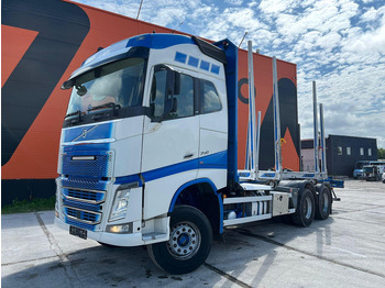 Houttransport VOLVO FH16 750