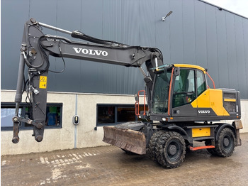 Mobiele graafmachine VOLVO EW180