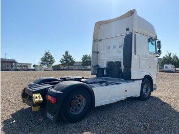 Trekker DAF XF530 Super Space Cab: afbeelding 2