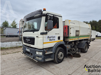 Veegwagen MAN TGM 15.250