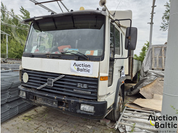 Vrachtwagen met open laadbak VOLVO FL6