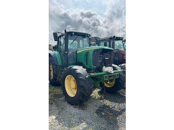 Tractor JOHN DEERE 6820