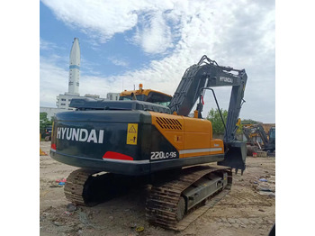 Rupsgraafmachine HYUNDAI