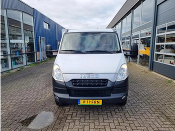 Bestelwagen open laadbak Iveco Daily 70C21 3.0D/ 204PS/ Radstand 475 cm/ Openlaadbak 4m: afbeelding 3 Bestelwagen open laadbak Iveco Daily 70C21 3.0D/ 204PS/ Radstand 475 cm/ Openlaadbak 4m: afbeelding 3