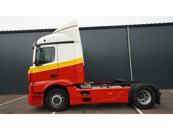 Trekker MERCEDES-BENZ Actros 1942