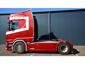 Trekker SCANIA R 450