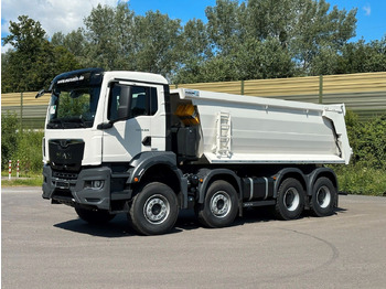 Kipper vrachtwagen MAN TGS