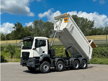 Kipper vrachtwagen MAN TGS