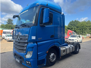 Trekker MERCEDES-BENZ Actros 1842