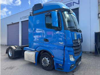 Trekker MERCEDES-BENZ Actros 1842