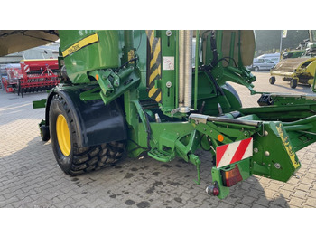 Hooi-/ Voedermachine John Deere C441R: afbeelding 4