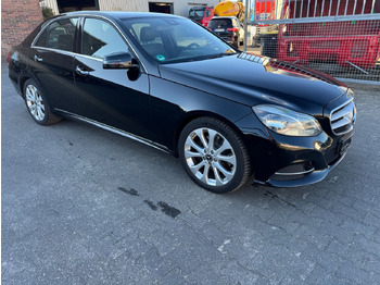 Personenwagen MERCEDES-BENZ