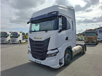 Trekker IVECO S-WAY