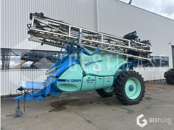Getrokken veldspuit BERTHOUD
