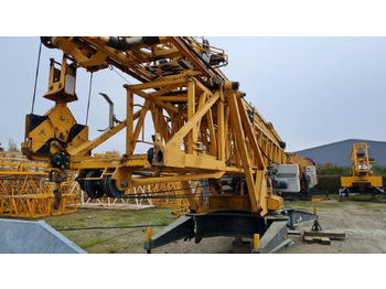 Torenkraan LIEBHERR