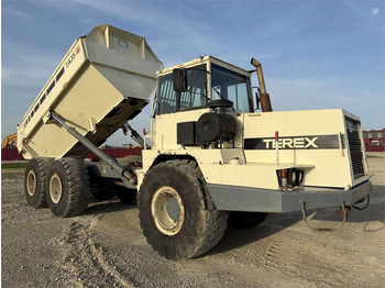 Kiepwagen met knikbesturing TEREX