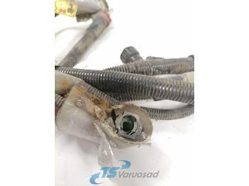 Brandstoftoevoer voor Vrachtwagen Volvo Ad Blue cable 20920077: afbeelding 2