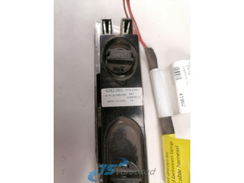 Universeel onderdeel voor Vrachtwagen Volvo Salongi valgusti 82151260: afbeelding 3