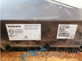 Cilinderkop voor Vrachtwagen Volvo Valve cover 21627156: afbeelding 5