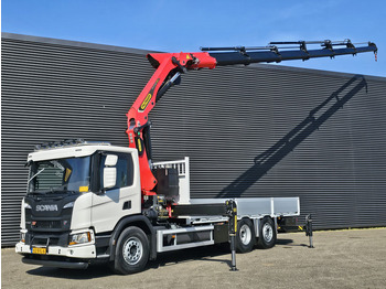 Vrachtwagen met open laadbak SCANIA P 410