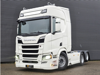 Trekker SCANIA R 580