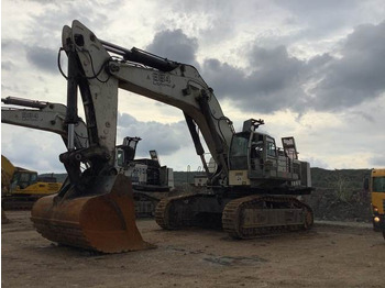 Rupsgraafmachine LIEBHERR