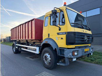 Haakarmsysteem vrachtwagen MERCEDES-BENZ SK 1831