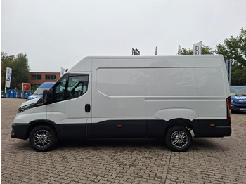 Gesloten bestelwagen Iveco 35S16A8V Klima, Radio, Kamera ab 0% Finanzierbar: afbeelding 2 Gesloten bestelwagen Iveco 35S16A8V Klima, Radio, Kamera ab 0% Finanzierbar: afbeelding 2