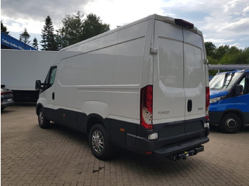 Gesloten bestelwagen Iveco 35S18HA8V *AHK*RADIO*KAMERA*KLIMA*: afbeelding 3 Gesloten bestelwagen Iveco 35S18HA8V *AHK*RADIO*KAMERA*KLIMA*: afbeelding 3