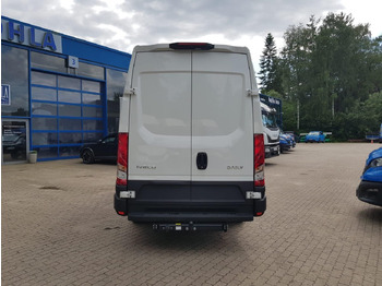 Gesloten bestelwagen Iveco 35S18HA8V *AHK*RADIO*KAMERA*KLIMA*: afbeelding 4 Gesloten bestelwagen Iveco 35S18HA8V *AHK*RADIO*KAMERA*KLIMA*: afbeelding 4