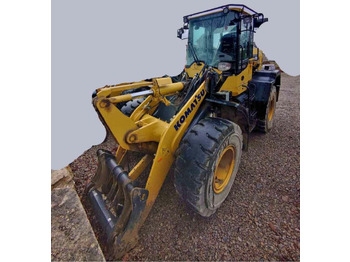 Wiellader KOMATSU WA200