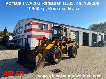 Wiellader KOMATSU WA200