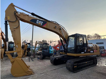 Rupsgraafmachine CATERPILLAR 320D