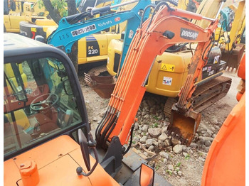 Mobiele graafmachine Doosan DX60 W: afbeelding 3