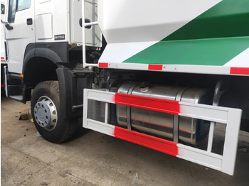 Kipper vrachtwagen Sinotruk HOWO 371 6*4 Dump truck: afbeelding 4
