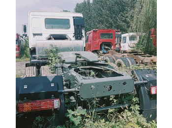 Trekker Howo 420hp 6x4: afbeelding 4 Trekker Howo 420hp 6x4: afbeelding 4