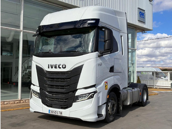 Trekker IVECO S-WAY