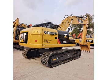 Rupsgraafmachine CATERPILLAR 320D2