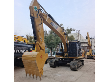 Rupsgraafmachine CATERPILLAR 330D2L
