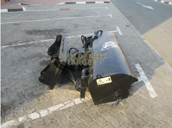 Veeg voor Schranklader JCB Broom Attachment: afbeelding 2