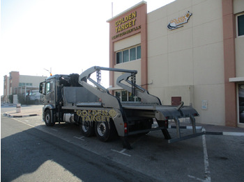 Portaalarmsysteem vrachtwagen MERCEDES-BENZ 2642 6×2 DOUBLE SKIP LOADER with HIAB Crane: afbeelding 4