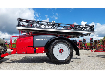 Getrokken veldspuit HORSCH