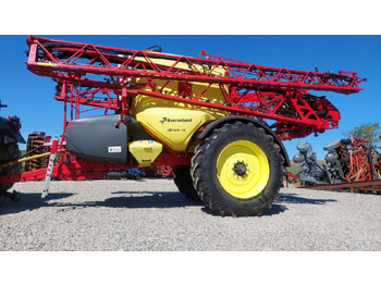 Getrokken veldspuit KVERNELAND