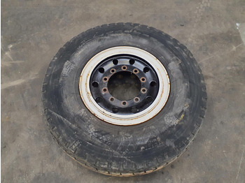 Banden en velgen BRIDGESTONE