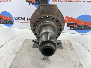 Fusee voor Mobiele kraan Krupp KMK 5100 Steering knuckle 16 holes axle 1: afbeelding 2