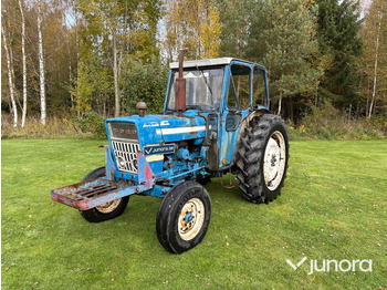 Tractor FORD